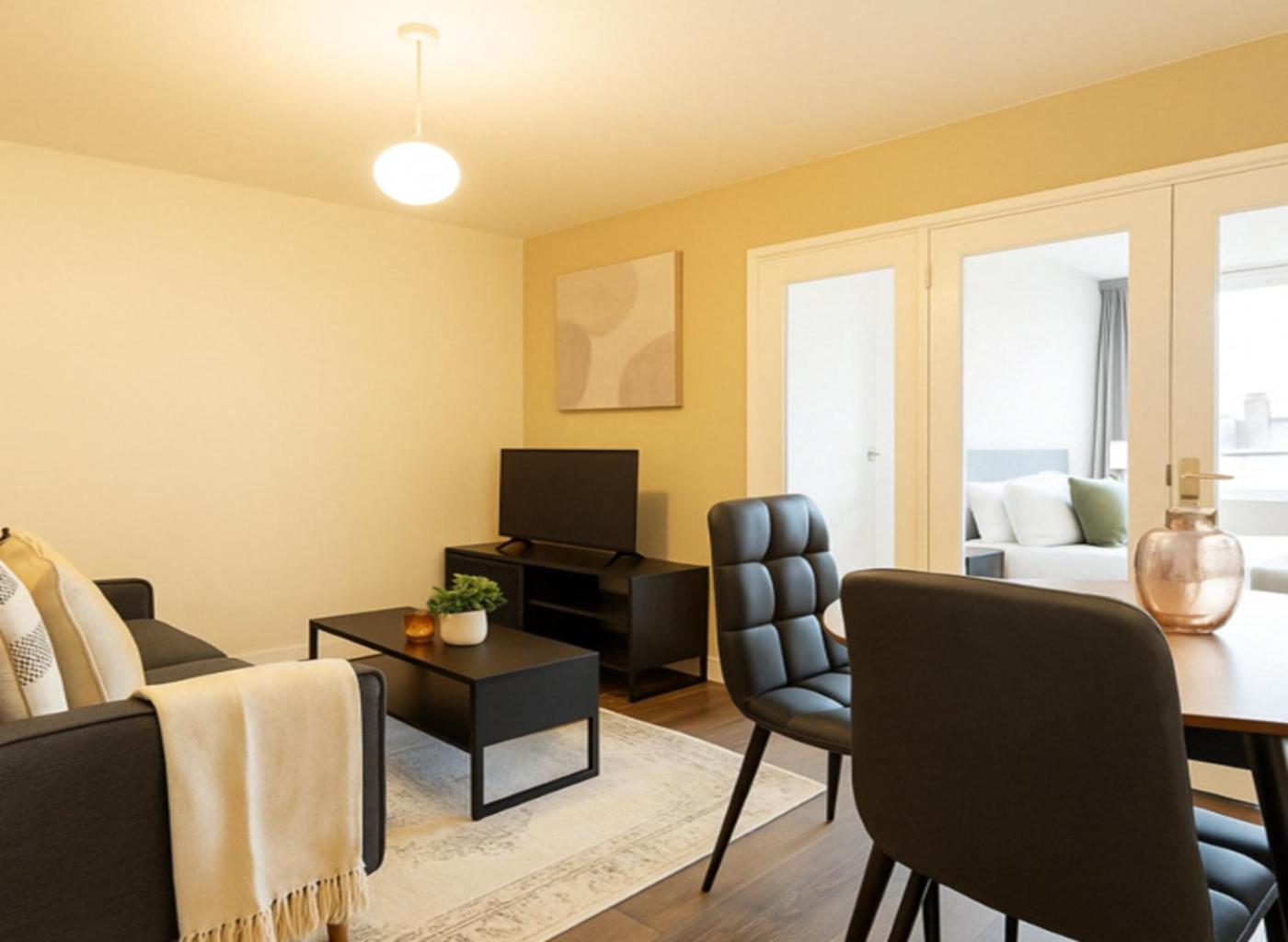 Apartment 2 Bed Flat Near Barbican Centre *