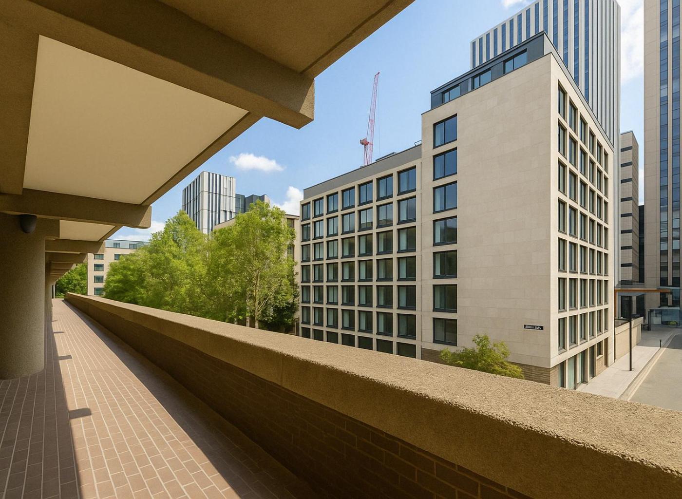 2 Bed Flat Near Barbican Centre *
